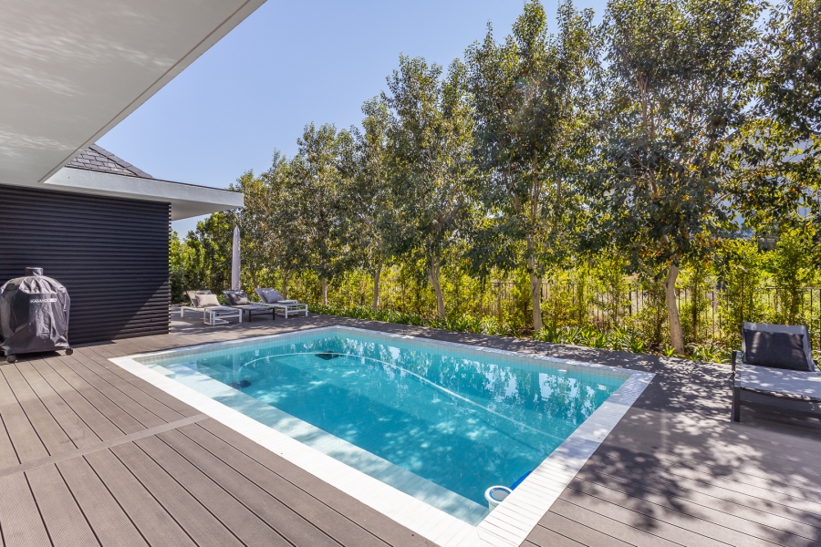 4 Bedroom Property for Sale in Pearl Valley at Val de Vie Western Cape